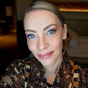 Meet your Posher, Nikki